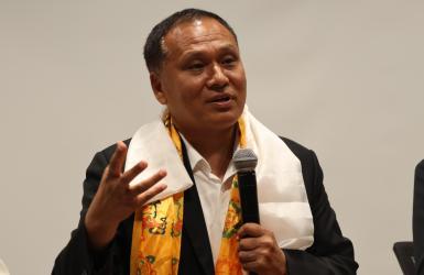 सबै क्षेत्रमा उज्यालो ल्याउन उज्यालो नेपाल अभियानः घिसिङ,  विश्वभरका नेपालीलाई हातेमालो गर्न आह्वान